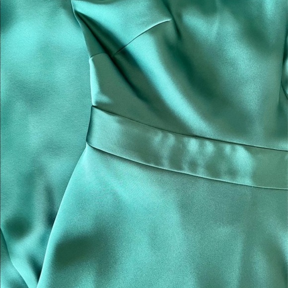 NWT J.Crew Emerald Green Satin Midi Dress – Size 4 - Picture 5 of 13